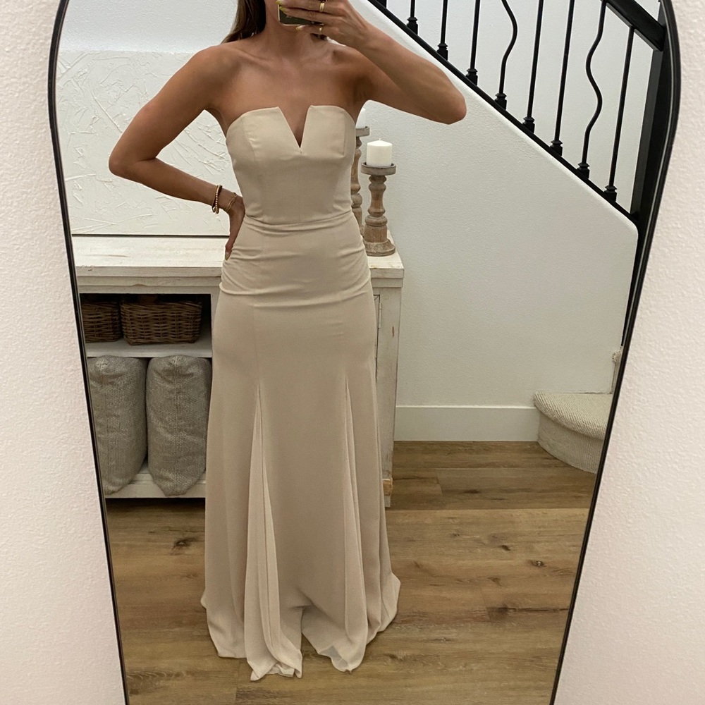 Vera Wang Formal Gown